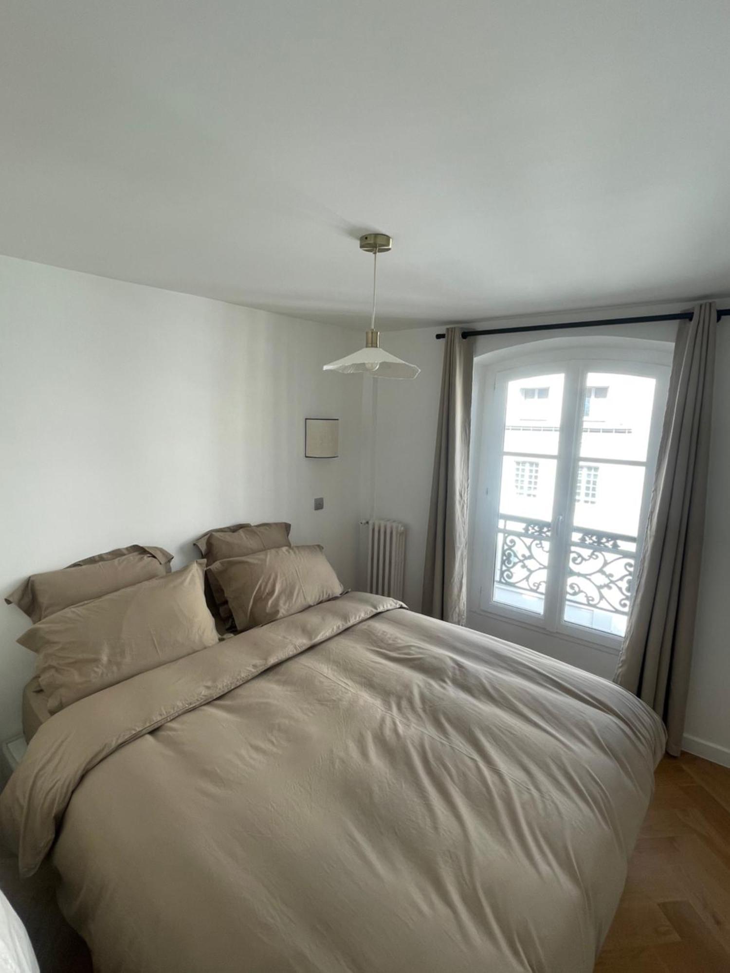Neuf A 500m Des Champs-elysees Appartement Parijs